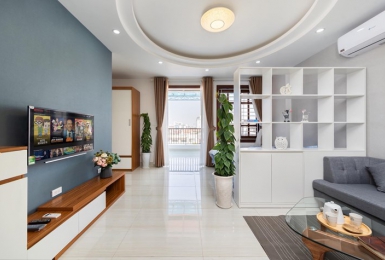 A new 1 bedroom apartment with big balcony for rent in Dong da
